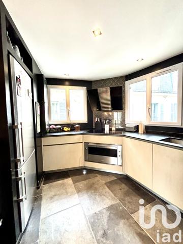 Appartement à vendre 6 pièces 136 m² Saint-Germain-en-Laye
