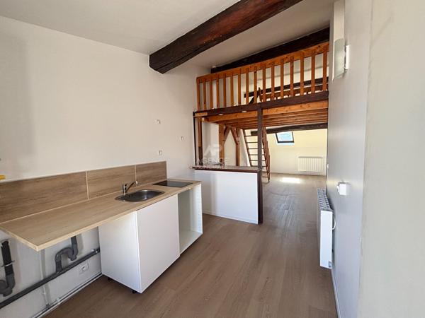 Appartement Saint Ouen L Aumone 1 pièce(s) 34 m2 139 000 € **  - Référence  11296