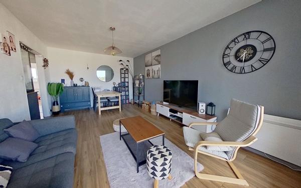 Appartement à vendre    4 pièces • 83 m2 Francheville