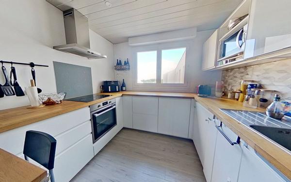 Appartement à vendre    4 pièces • 83 m2 Francheville