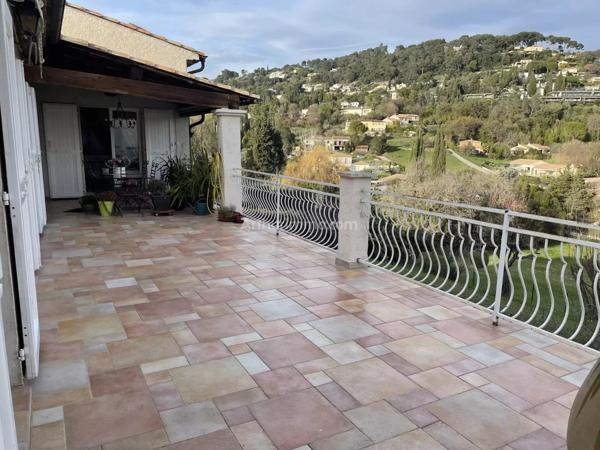 Vente Maison 5 pièces 250 m2 à Saint-Paul-de-Vence