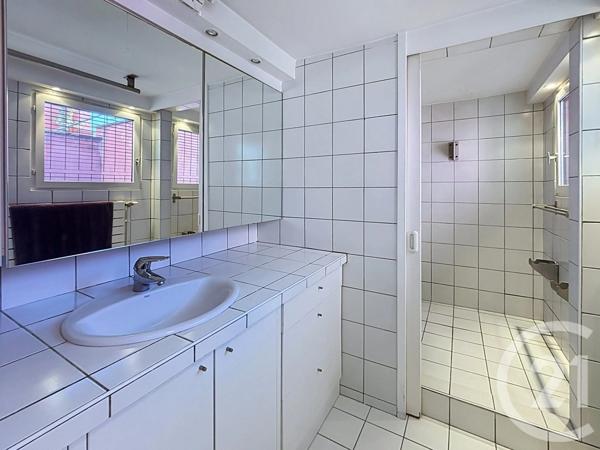 Appartement T4 à vendre  4 pièces - 105,51 m 2   LE PUY EN VELAY  - 43