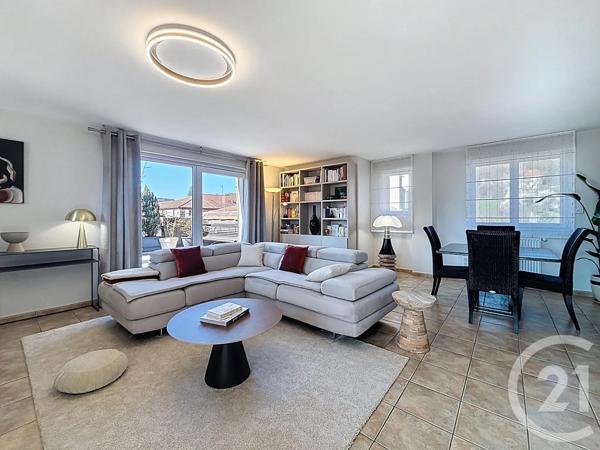 Appartement T4 à vendre  4 pièces - 105,51 m 2   LE PUY EN VELAY  - 43