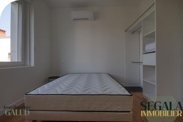 CHAMBRE MEUBLÉE AVEC SALLE D'EAU PRIVATIVE – 480 € CC – À 5 MIN DE LA FAC
