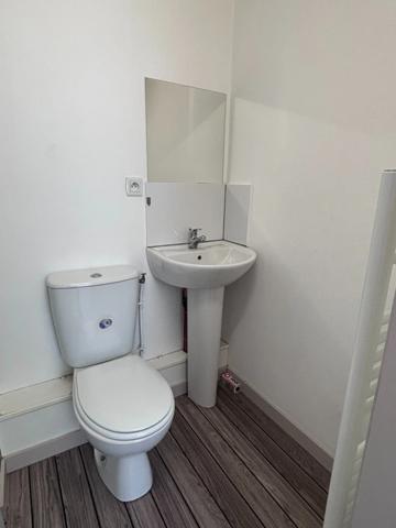 A louer, studio mezzanine de 18m2 quartier République Beaux arts