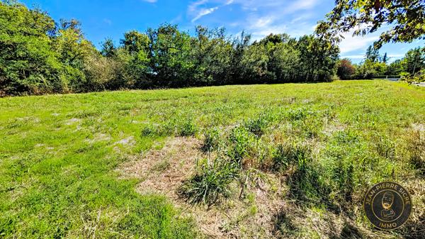Magnifique terrain de 18 331 m² dont 2 860 m² constructibles