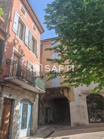 maison de ville type 4 en plein centre historique