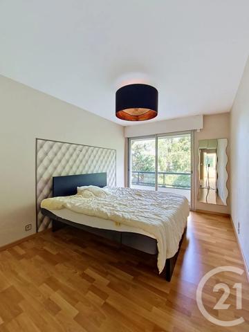 Appartement T4 à vendre  4 pièces - 96,92 m 2   CLERMONT FERRAND  - 63