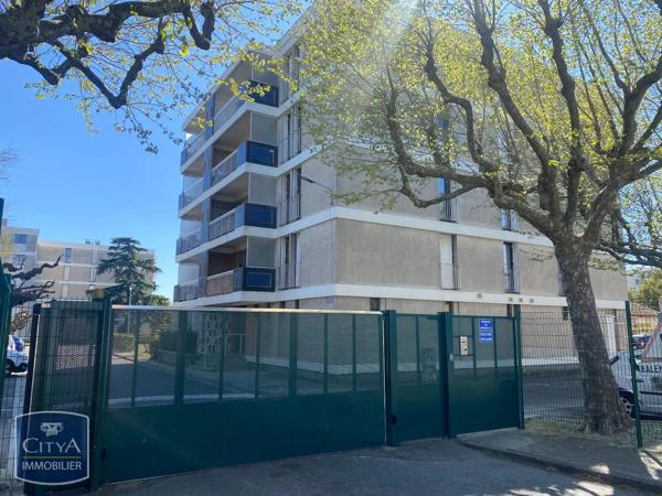 Parking à louer Avignon (84000)