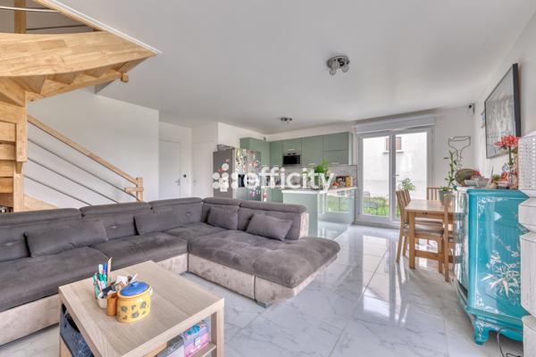 Maison 4 pièces - 82 m² Exclusivité efficity