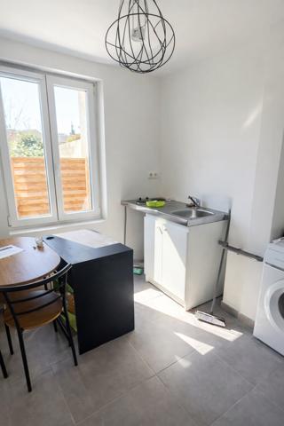 Rouen (76000) immeuble de rapport loué par association d'état