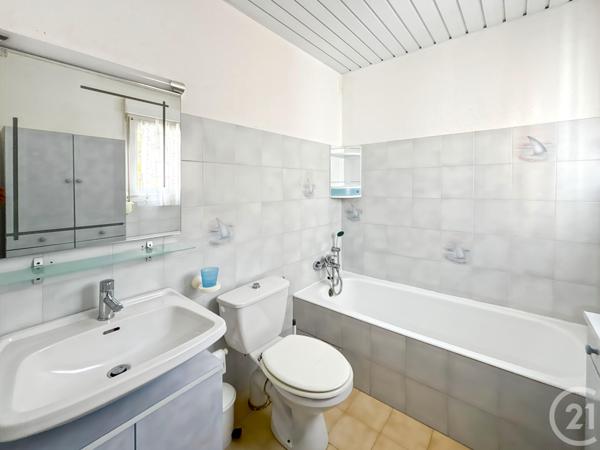 Appartement Studio à vendre  1 pièce - 33 m2 L ILE ROUSSE - 202