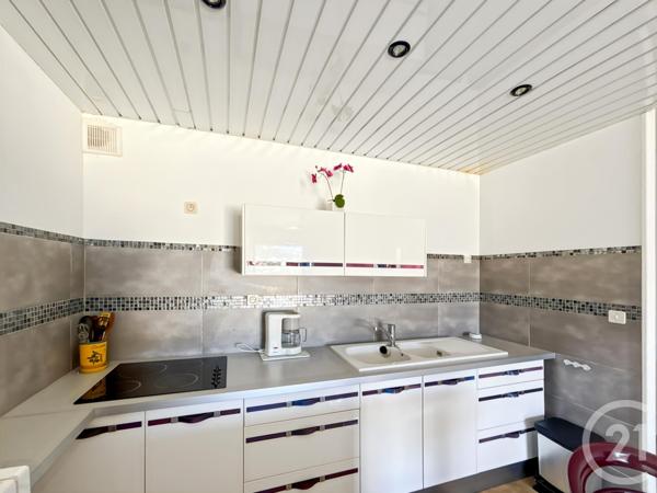 Appartement Studio à vendre  1 pièce - 33 m2 L ILE ROUSSE - 202