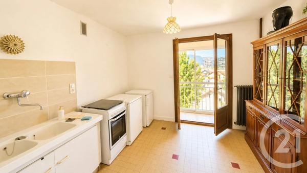 Appartement T4 à vendre  4 pièces - 103,24 m 2   AIX LES BAINS  - 73