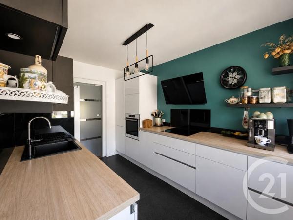 Appartement T4 à vendre  4 pièces - 103,24 m 2   AIX LES BAINS  - 73