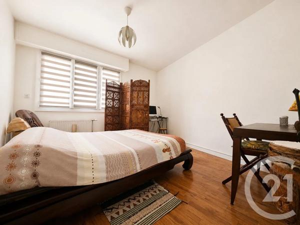 Appartement T4 à vendre  4 pièces - 103,24 m 2   AIX LES BAINS  - 73