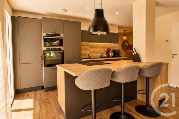 Maison à vendre  5 pièces - 121,76 m 2   PUBLIER  - 74