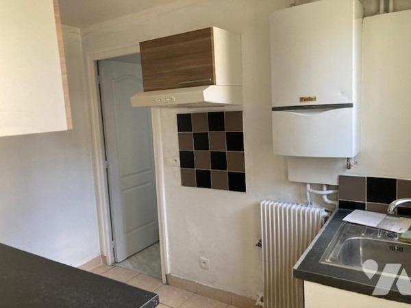 PETIT COURONNE - Maison de ville (50 m²) 2 chambres