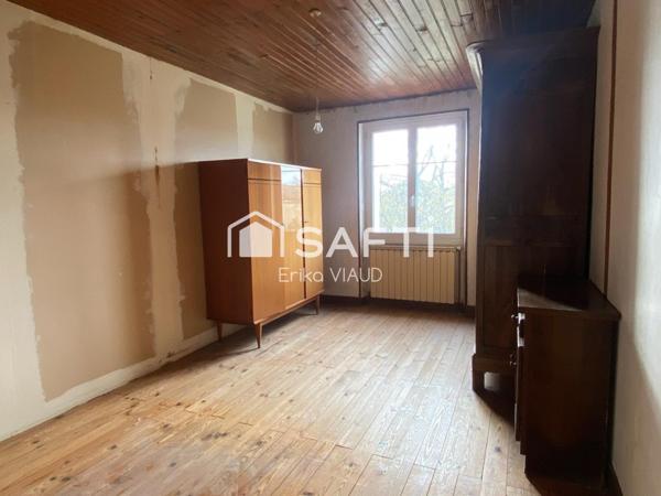 Maison et ses multiples dépendances sur 3700 m² cadastrés