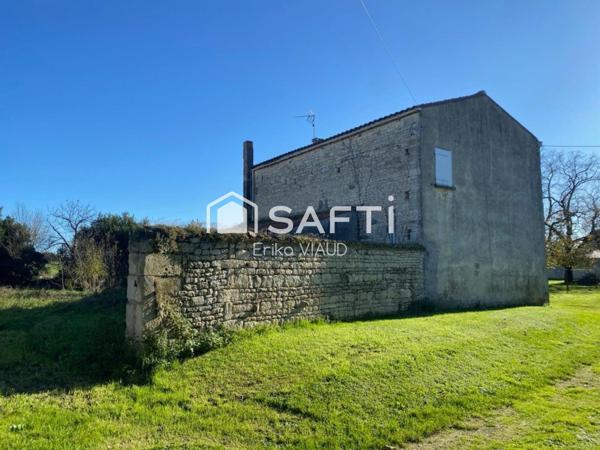 Maison et ses multiples dépendances sur 3700 m² cadastrés