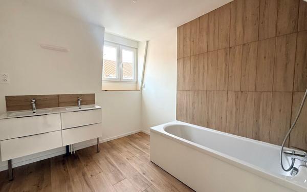 Maison à louer    4 pièces •  Wattrelos