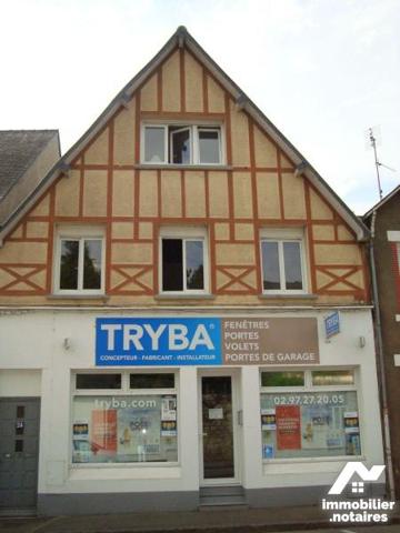 Immeuble à vendre à PONTIVY (56300), Morbihan (56), spécial investisseurs, bel emplacement pour...