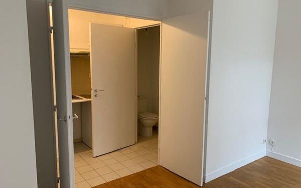 Appartement à louer    1 pièce • 19 m2 Châtillon