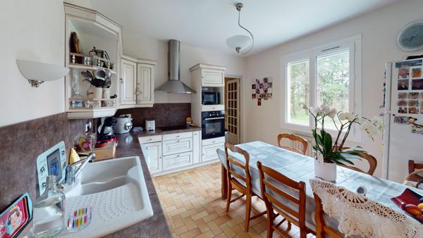 Maison Sevres Anxaumont 6 pièce(s) 145 m2