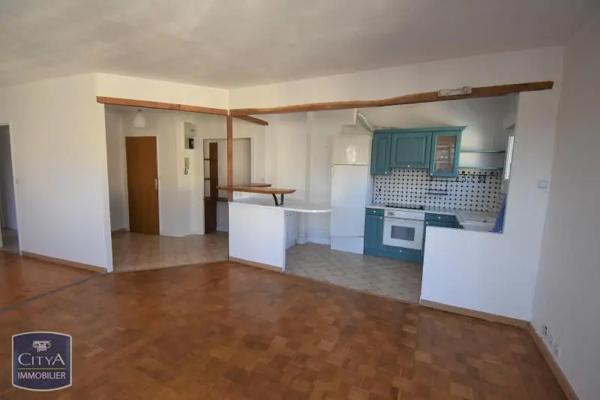 Appartement à louer 4 pièces 72.79m² Le Mans (72000)
