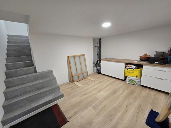 Maison à vendre 8 pièces LA ROCHE SUR YON (85)