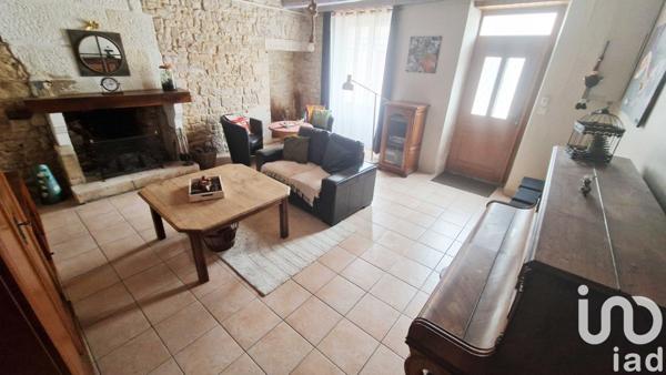 Maison à vendre 7 pièces 186 m² Saint-Pompain