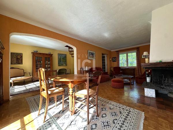 Maison - 5 pièces- 155 m²