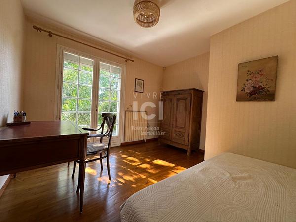 Maison - 5 pièces- 155 m²