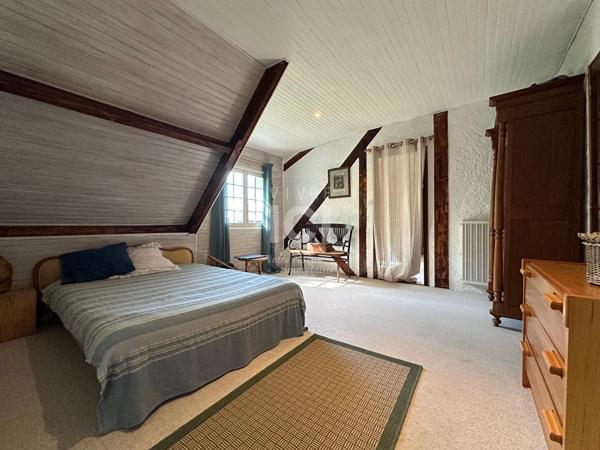 Maison - 5 pièces- 155 m²