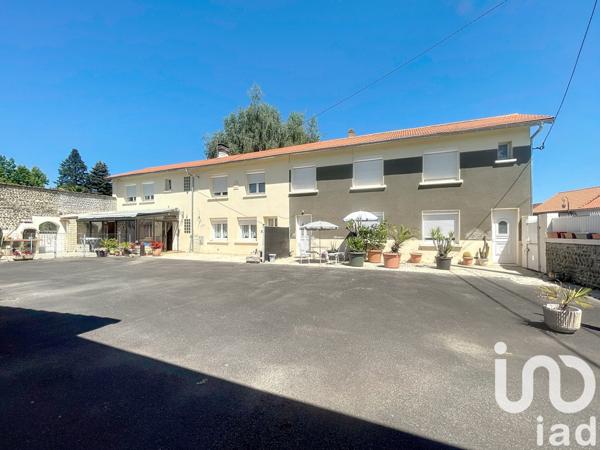 Maison à vendre 10 pièces 230 m² Vic-en-Bigorre