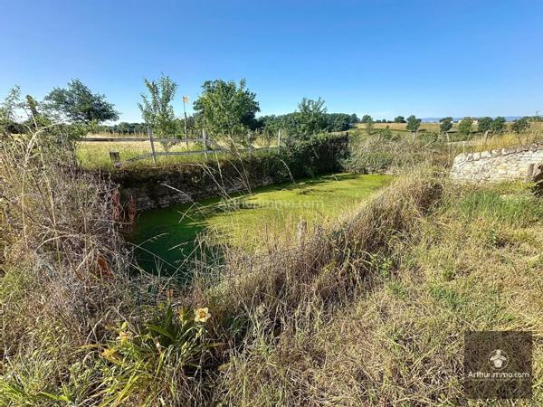 Vente Maison 5 pièces 160 m2 à Pouilly-sous-Charlieu