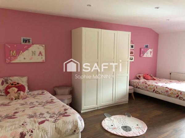 Maison de 170m² avec fort potentiel à FEILLENS