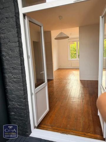Appartement à louer 3 pièces 62.21m² Lille (59000)