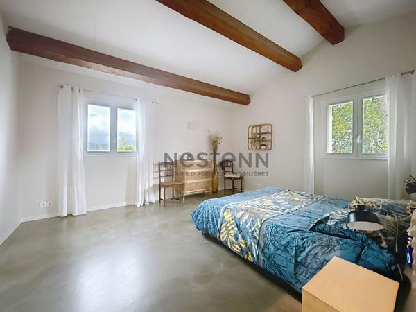 Magnifique Villa T5 de 170 m2 sur un terrain de 800m2 - Au calme absolu - Secteur Camoins 13011