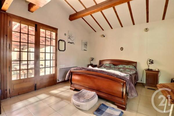 Maison à vendre  8 pièces - 190 m 2   FAYENCE  - 83