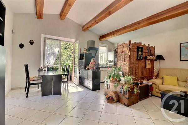 Maison à vendre  8 pièces - 190 m 2   FAYENCE  - 83