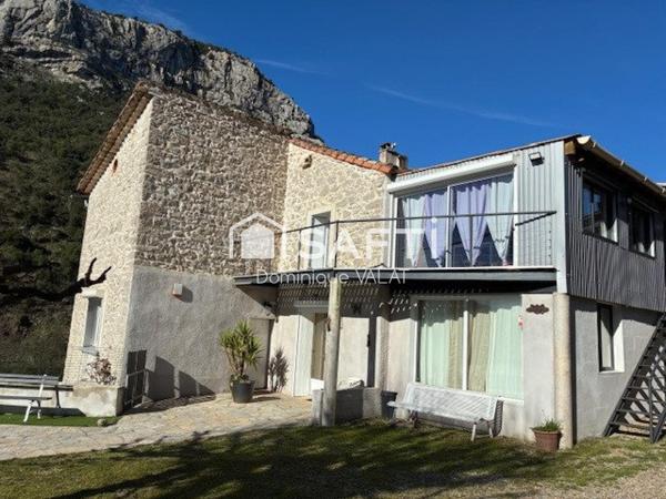 Très beau mas Cévenol restauré à St Hippolyte du Fort