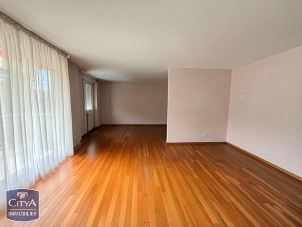 Appartement à vendre 4 pièces 77.55m² Le Mans (72000)