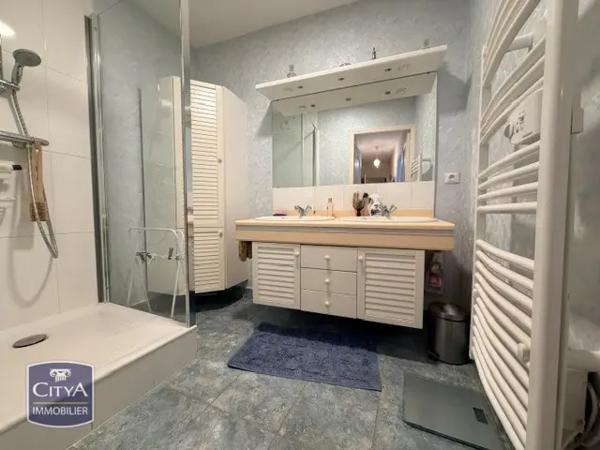 Appartement à vendre 4 pièces 77.55m² Le Mans (72000)