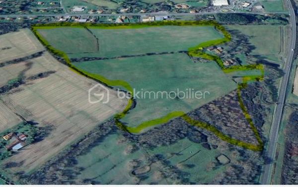 Terrain agricole de 150 960 m²