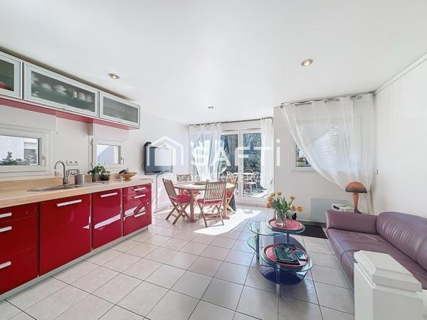 Duplex de 3 chambres avec terrasse – Paris 20e, Saint-Fargeau / Ménilmontant