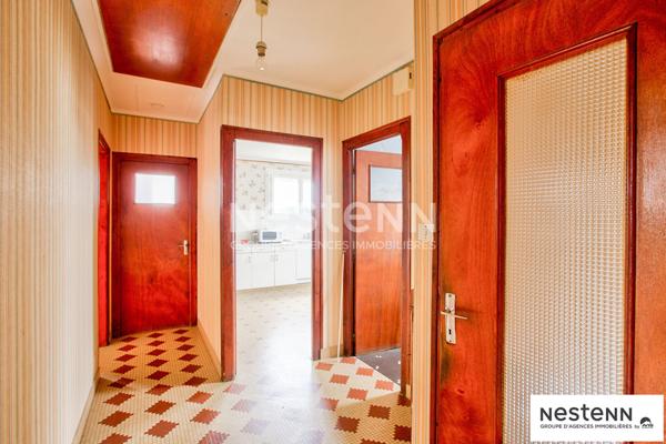 Maison à proximité du centre de PLAINTEL, 1150 m² de terrain, 2 chambres