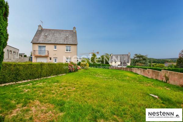 Maison à proximité du centre de PLAINTEL, 1150 m² de terrain, 2 chambres