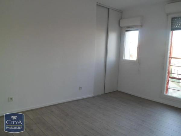 Appartement à louer 2 pièces 52.14m² Arras (62000)