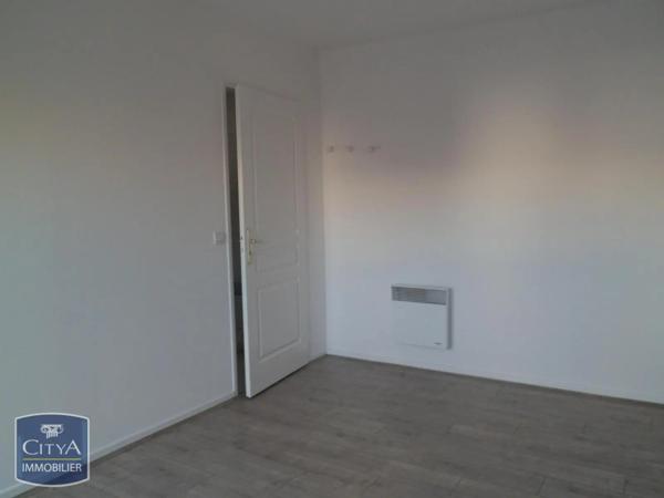 Appartement à louer 2 pièces 52.14m² Arras (62000)